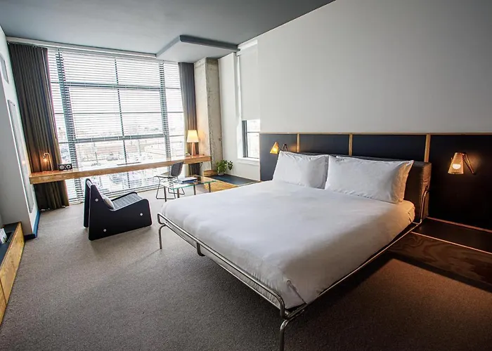 The Emily Hotel 4*