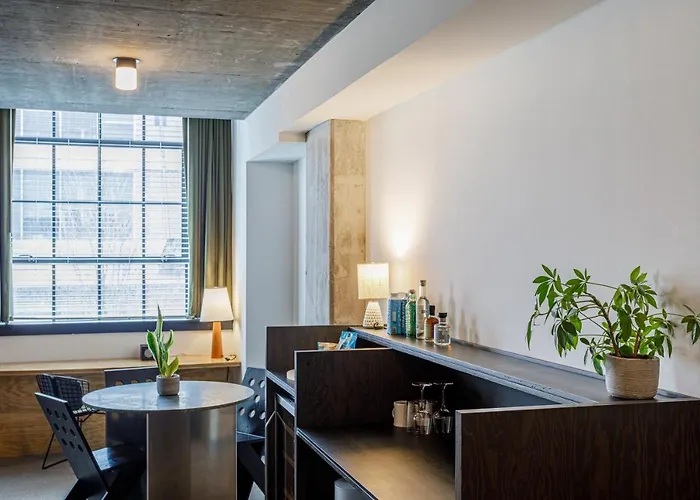 The Emily 4*