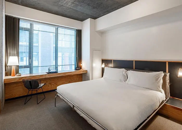Hotel The Emily Chicago