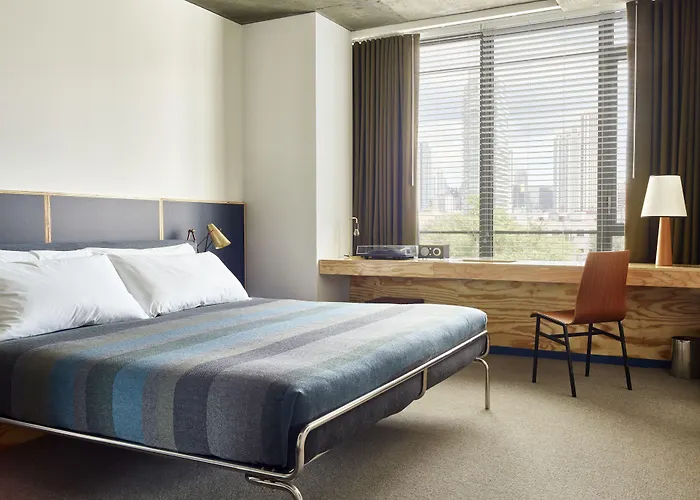 Hotel The Emily Chicago