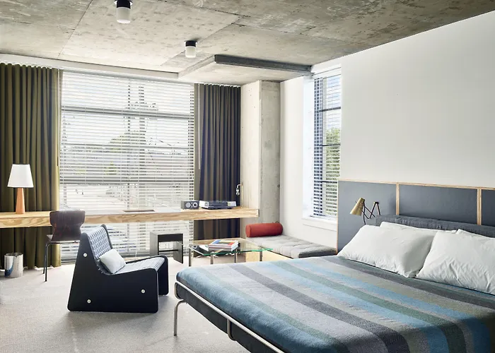 Hotel The Emily 4*