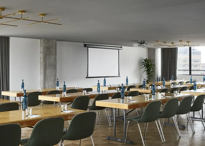 The Emily Hotel 4*