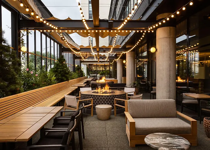 Hotel The Emily Chicago